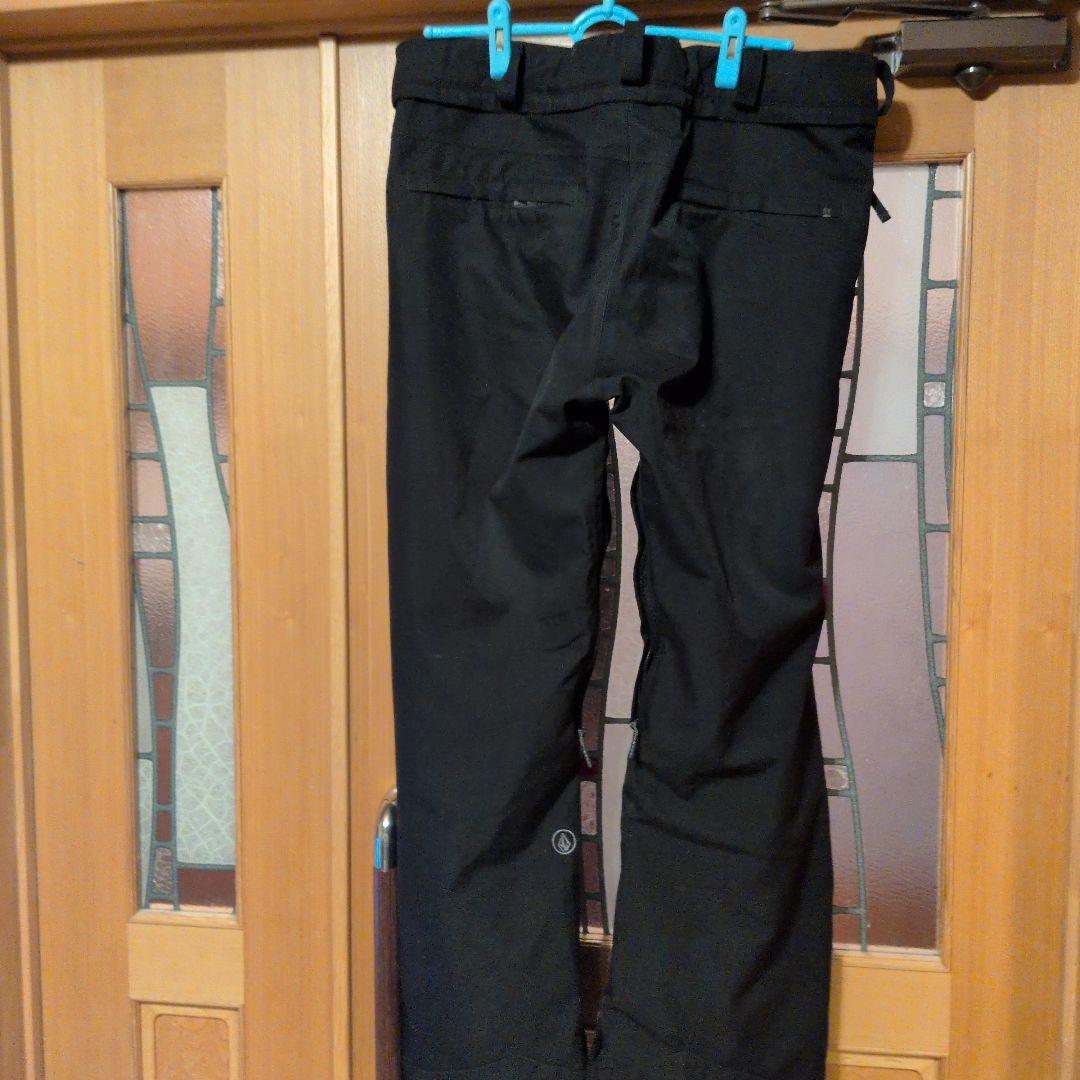 VOLCOM赤黒迷彩 スノーボードウェアセット