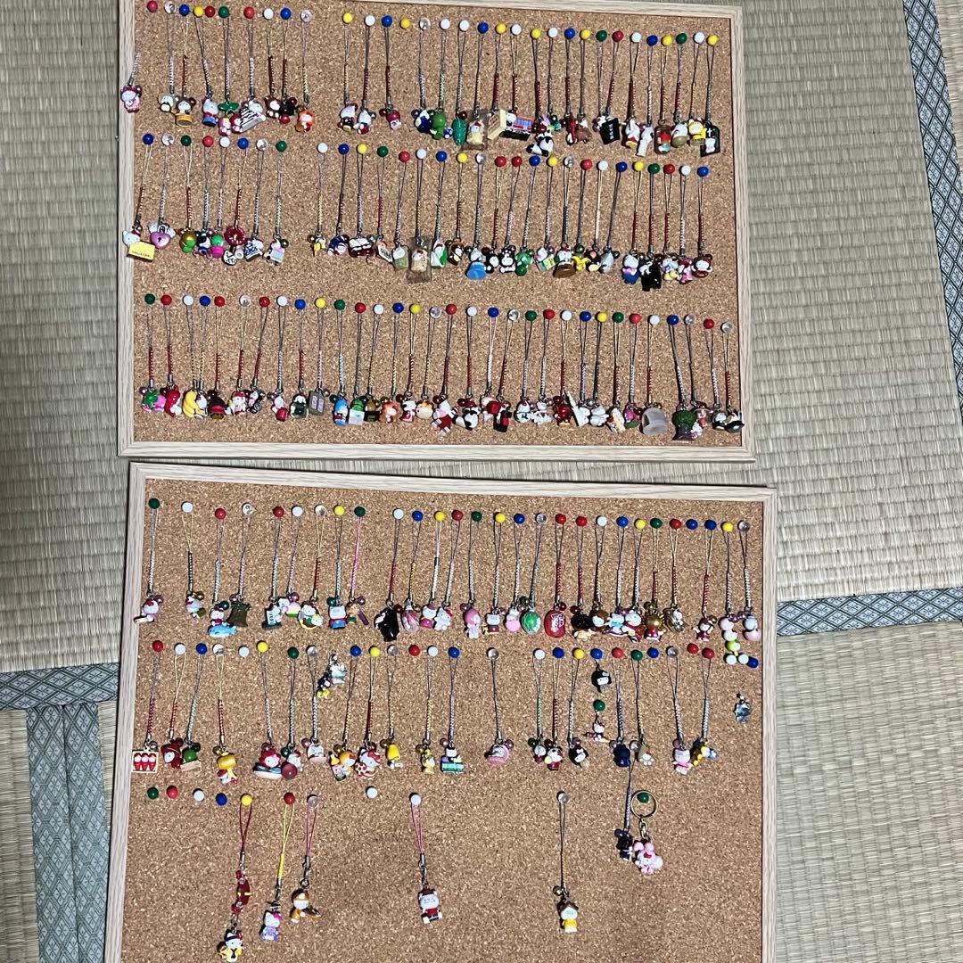 ご当地キティ 根付け まとめ売り 149個 レア