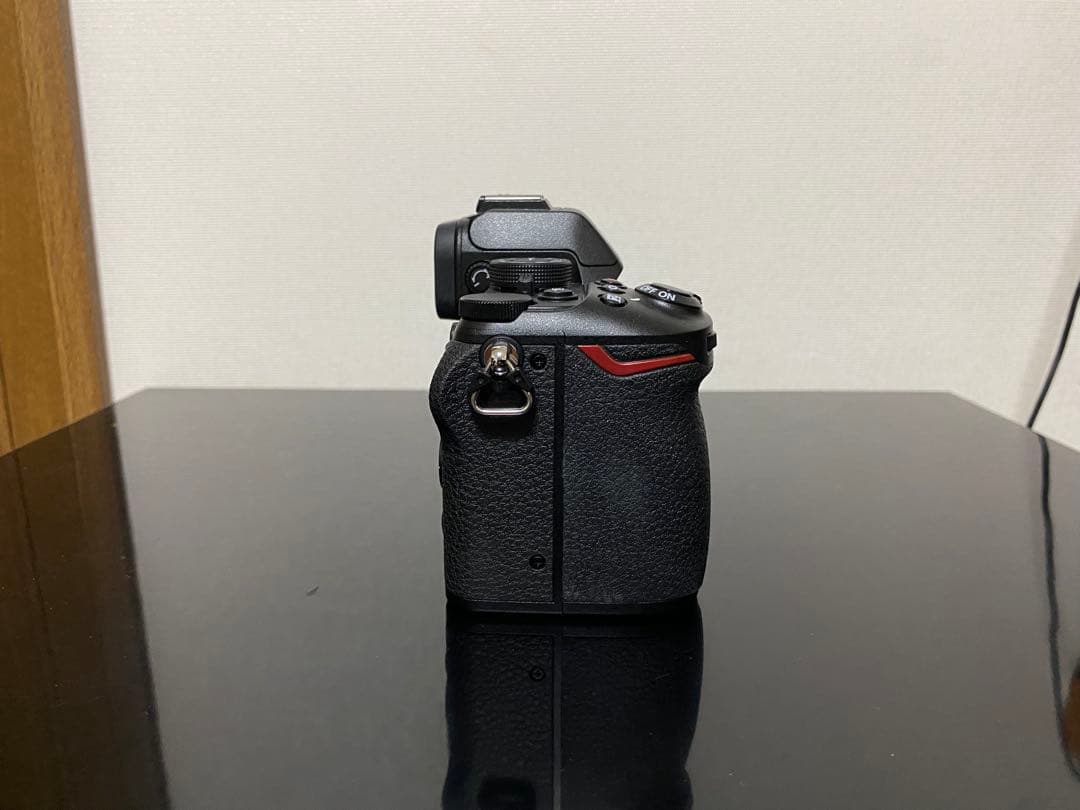 Nikon Z50IIボディ　充電器、カメラケース付き　美品箱付き