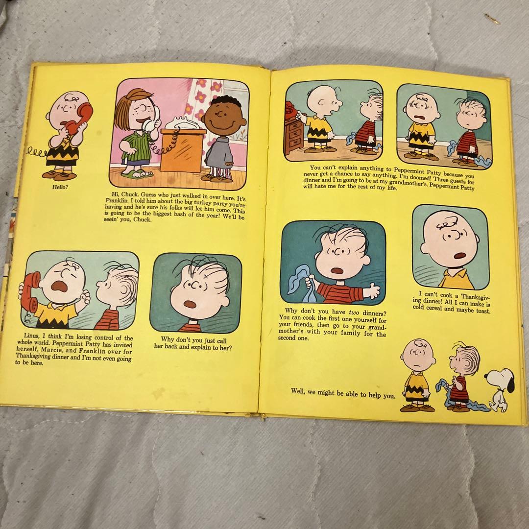 A Charlie Brown Thanksgiving/／洋書／／廃盤商品