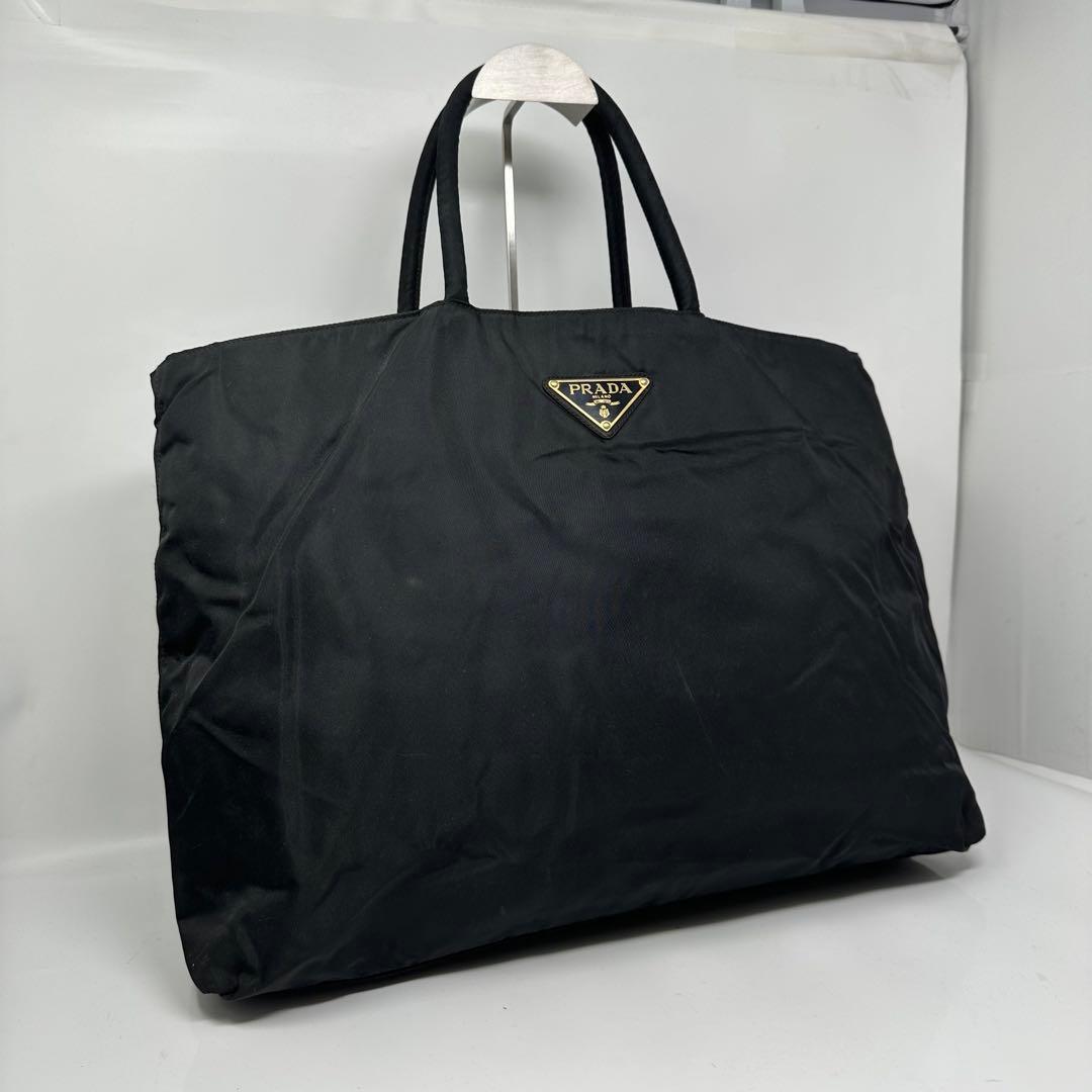 PRADA ビジネスバッグ 黒 大きめ　A4可　N2-8.5