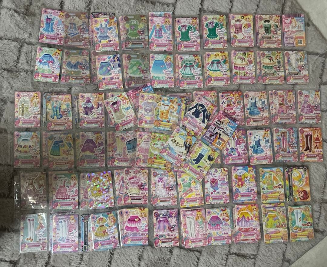 0*u様 アイカツカード 星宮いちご まとめ 大量