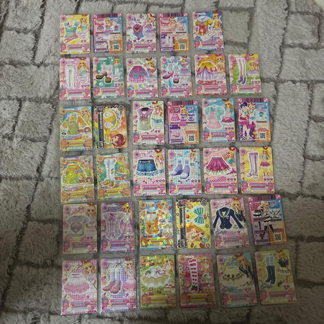 0*u様 アイカツカード 星宮いちご まとめ 大量