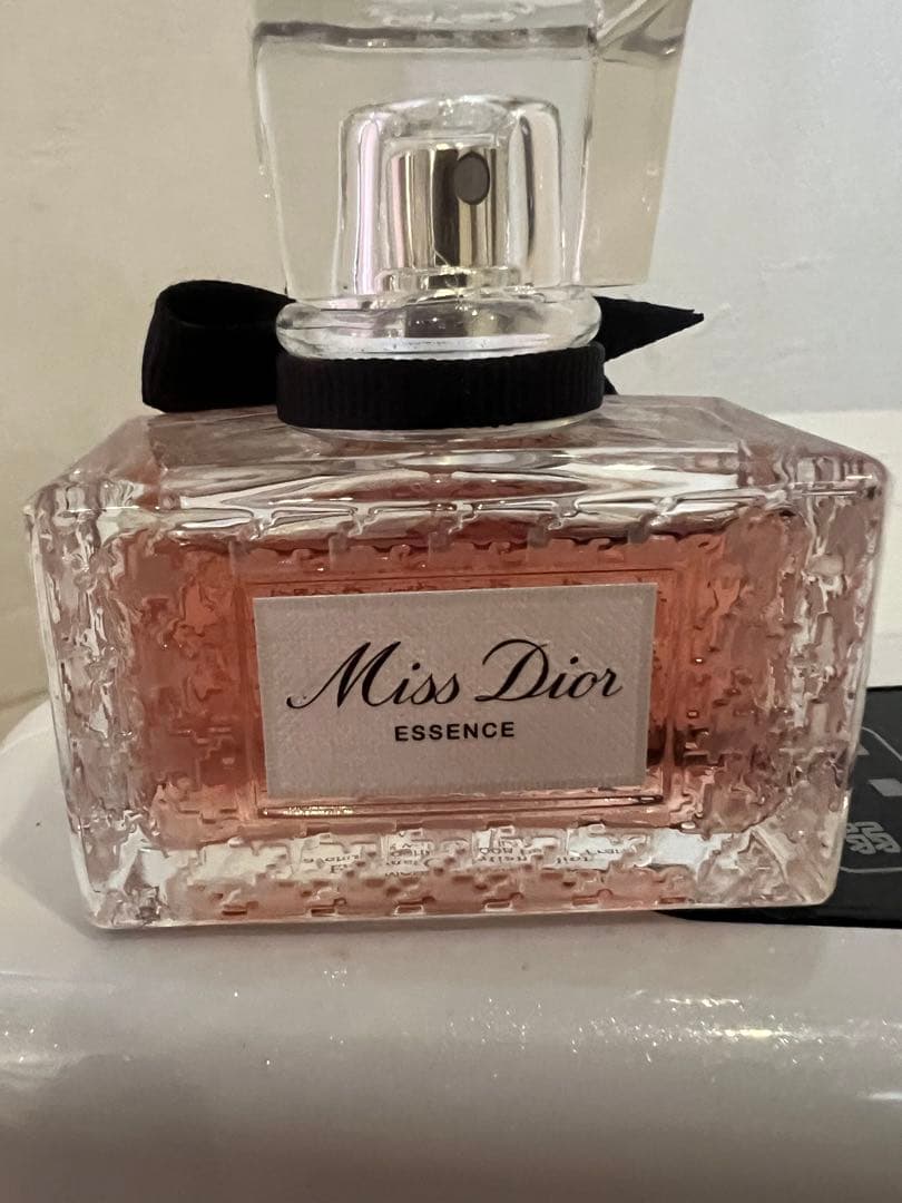 ミス ディオール エッセンス
