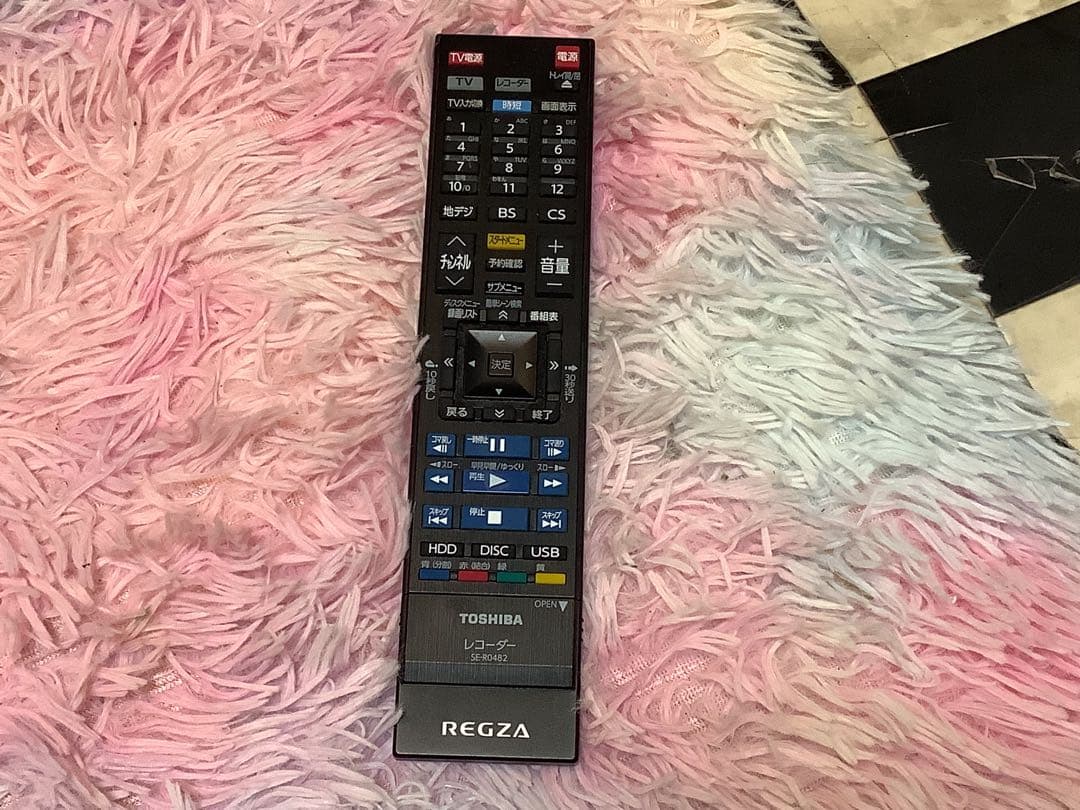 【美品/2022年製】東芝 レグザ 2TB レコーダー DBR-W2010