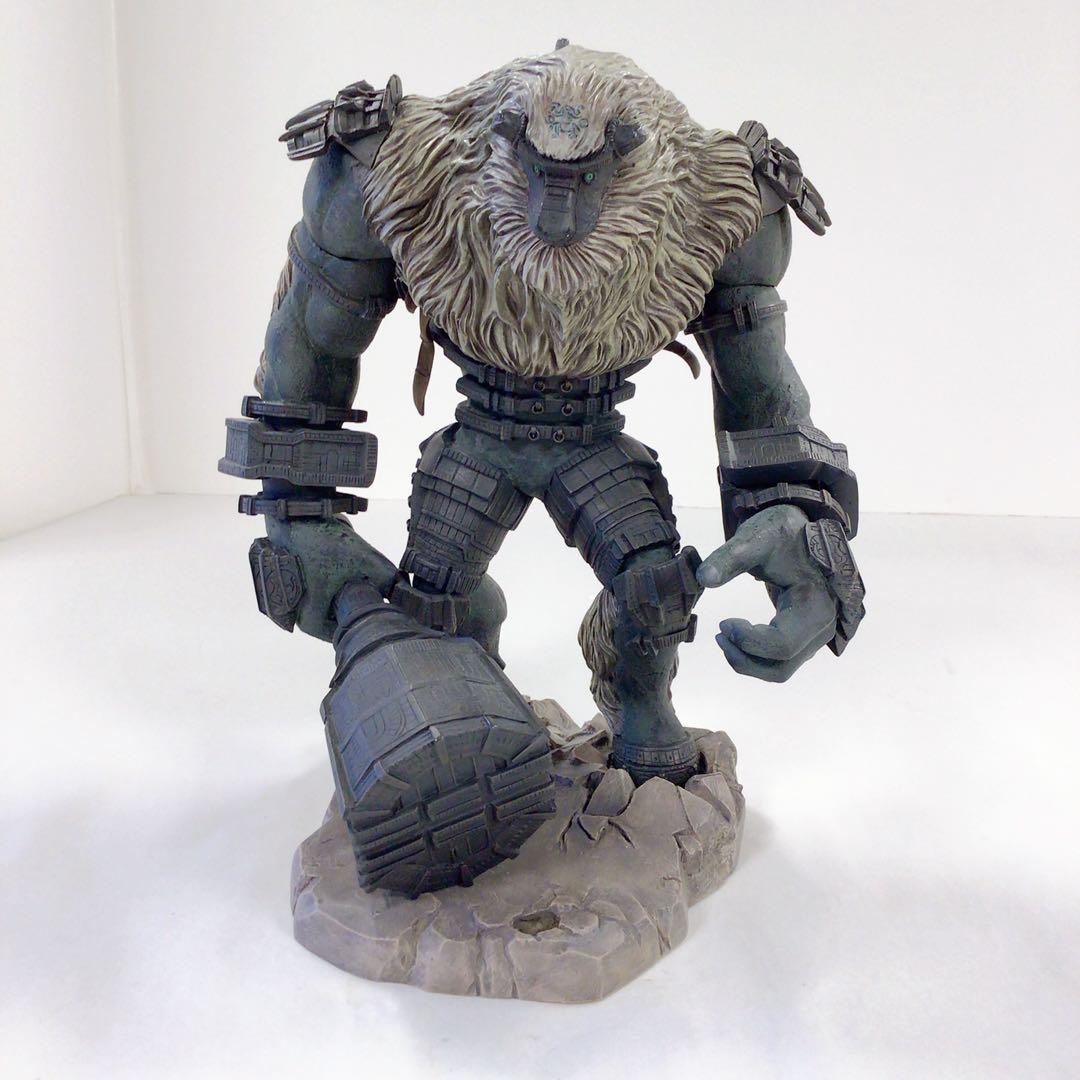 【訳あり】フィギュア　第一の巨像「ワンダと巨像」コールドキャスト塗装済み完成品