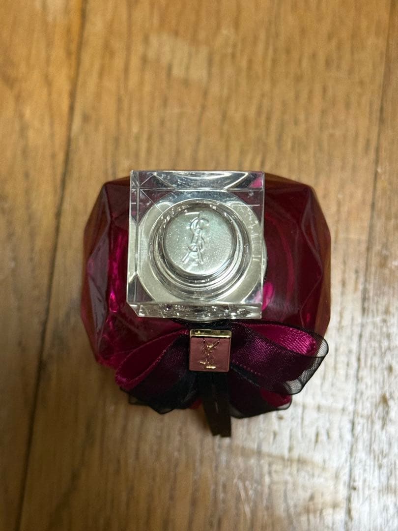 Yves Saint Laurent モンパリアンタンス