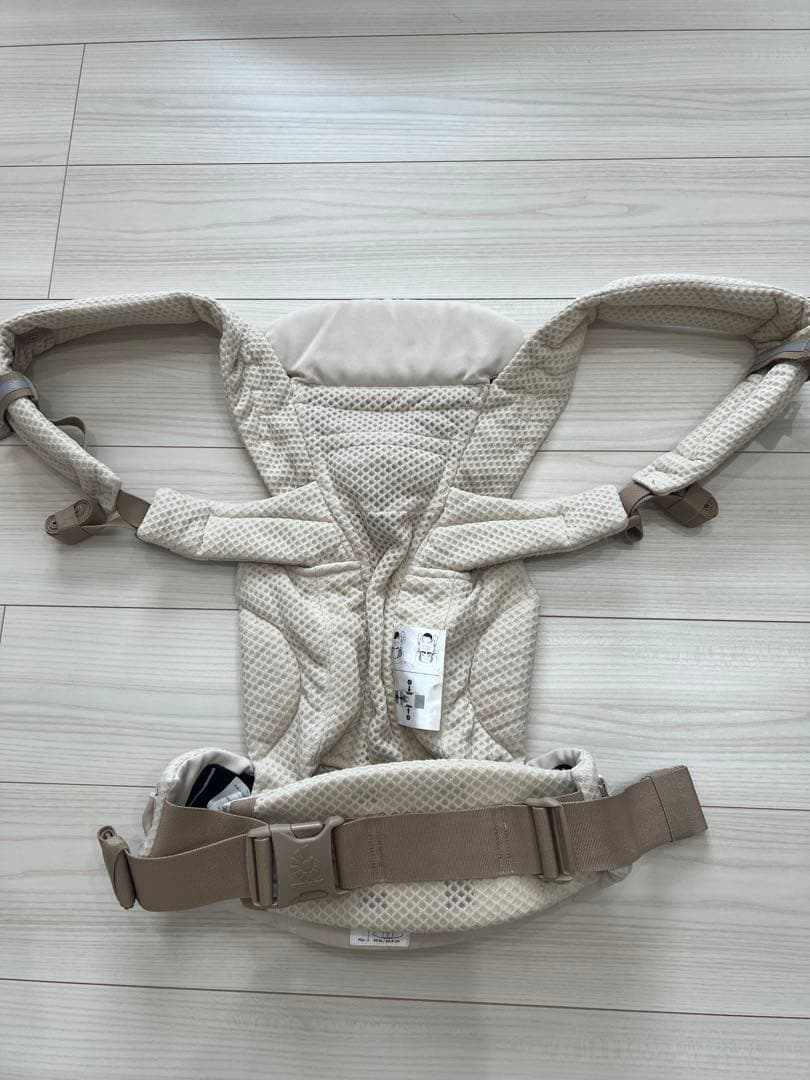 エルゴ　オムニブリーズ　抱っこ紐　ナチュラルベージュ