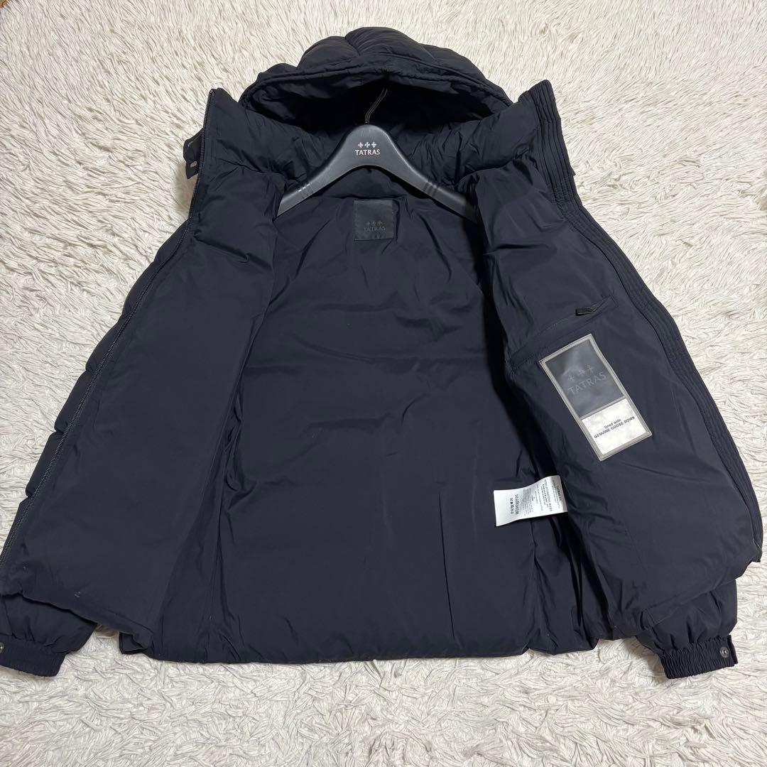 タトラス ボルボレ ダウンジャケット ブラック フード 03