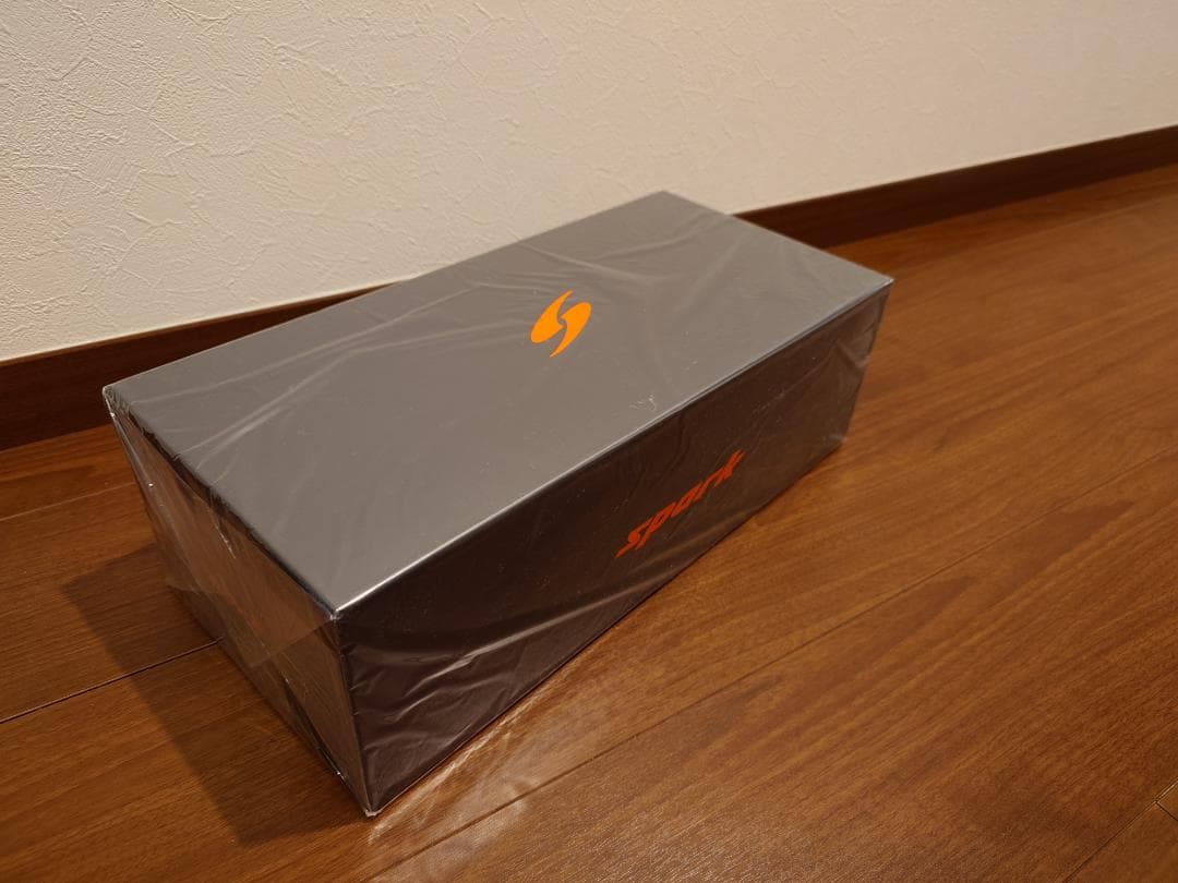 RedBull RB18 1／18 Winner Japanese GP　未開封