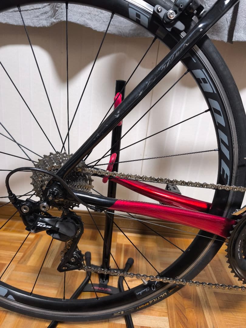 GUSTO COBRA SPORT カーボンロードバイク 105 R7000