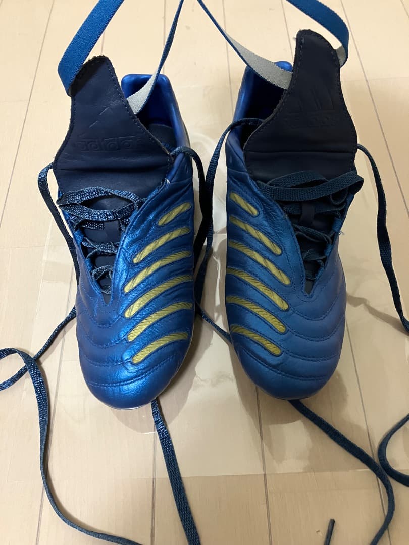 し*ゅ様 アディダス プレデターパルス 26.0cm タグ無し新品・未使用