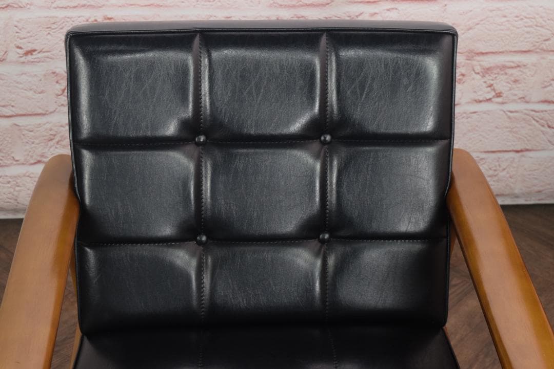 展示品　カリモク60 Kチェア スタンダードブラック　 W36170BW　14A