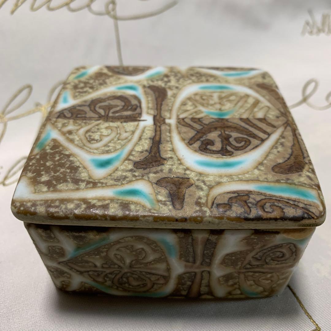 ロイヤルコペンハーゲン　テネラ・ビンテージの小物入れ！ブルーグリーンが綺麗！