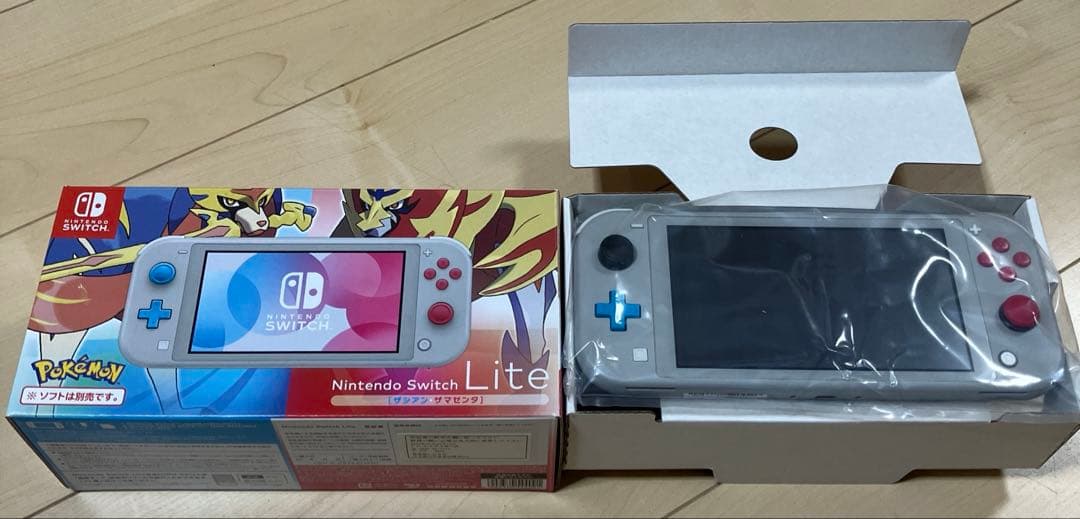 任天堂　Switch スイッチ Lite ザシアン・ザマゼンタ　ジャンク