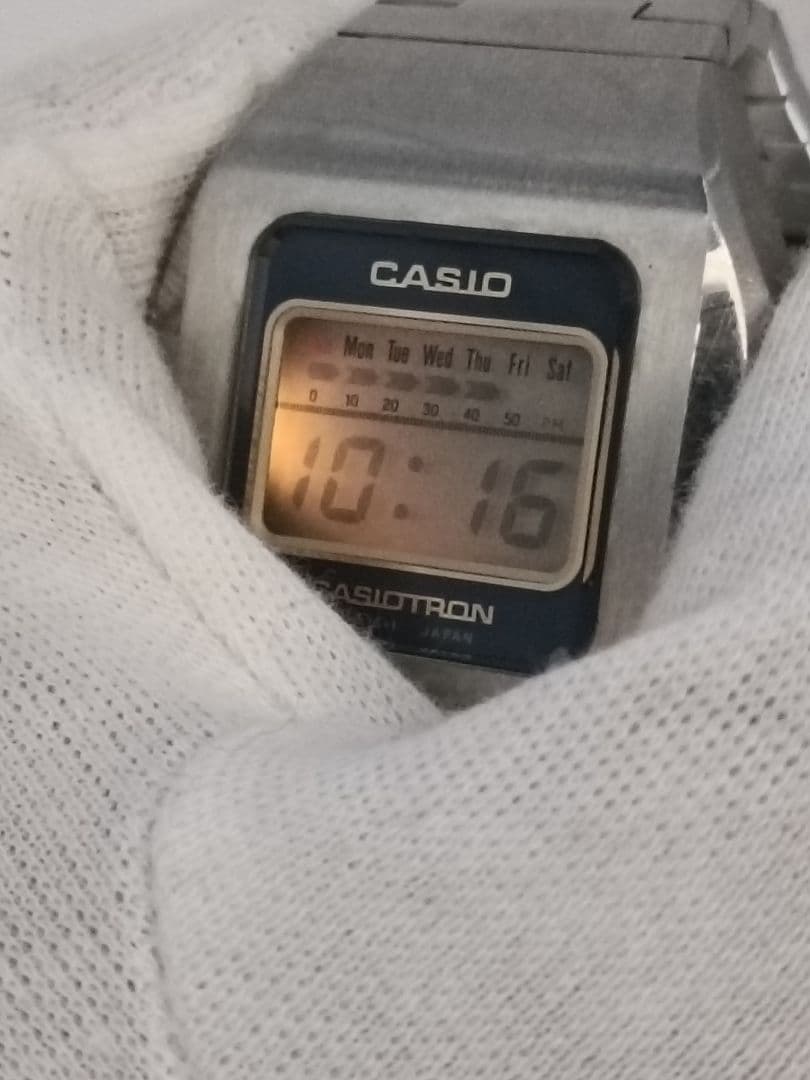 至高の逸品 カシオトロン 31QR-17 スクリューバック 70s当時物 稼働品