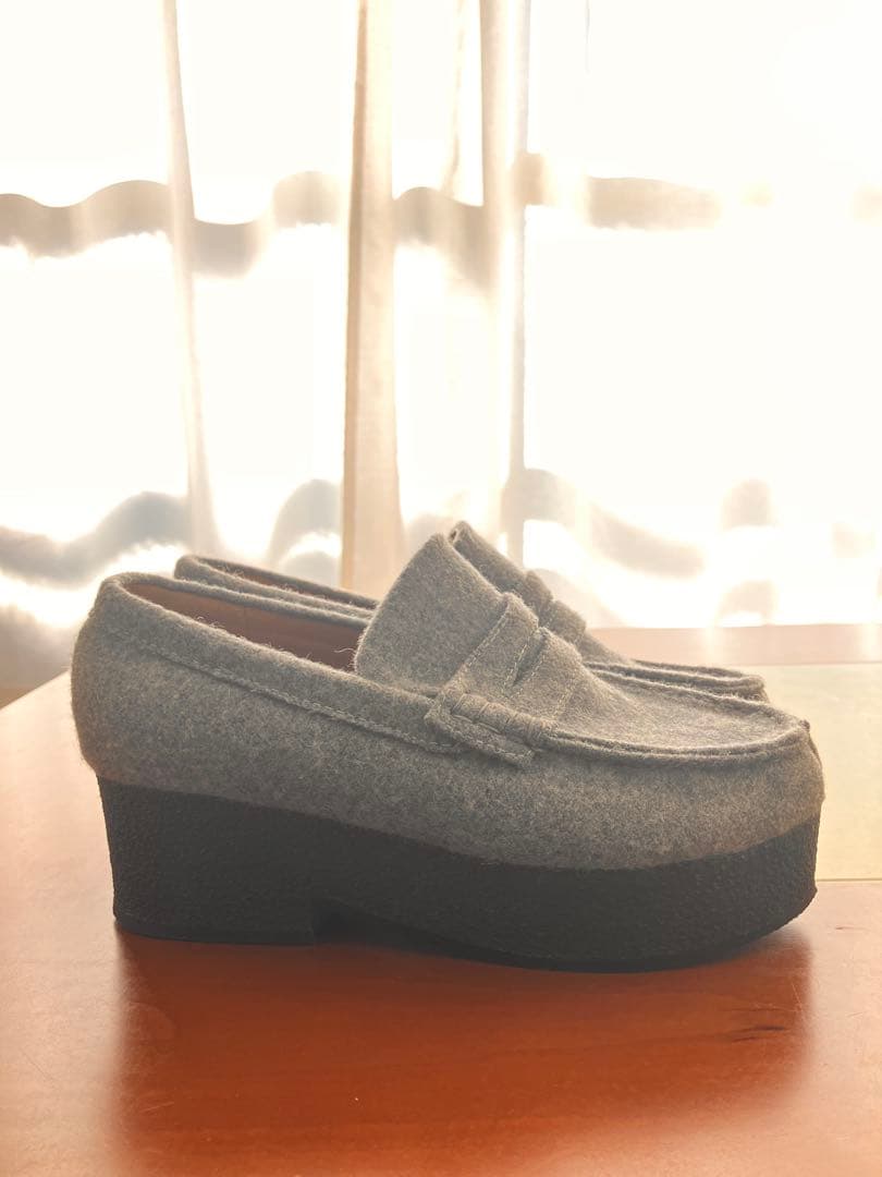 【レア美品】CÉLINE グレー 厚底ローファー