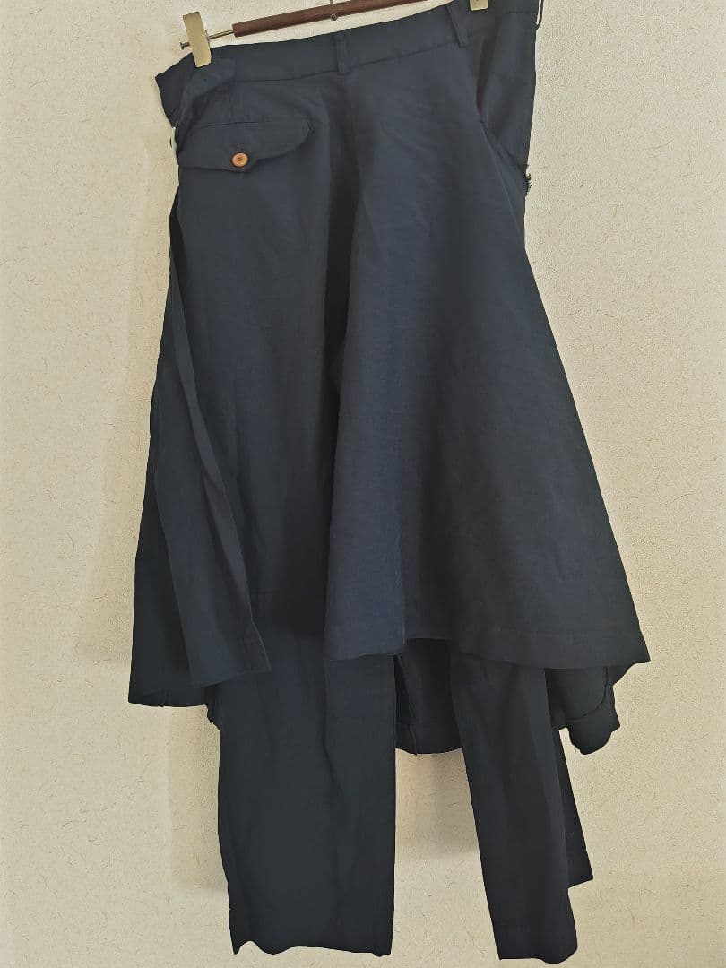 コムデギャルソン スカート付きパンツ ネイビー