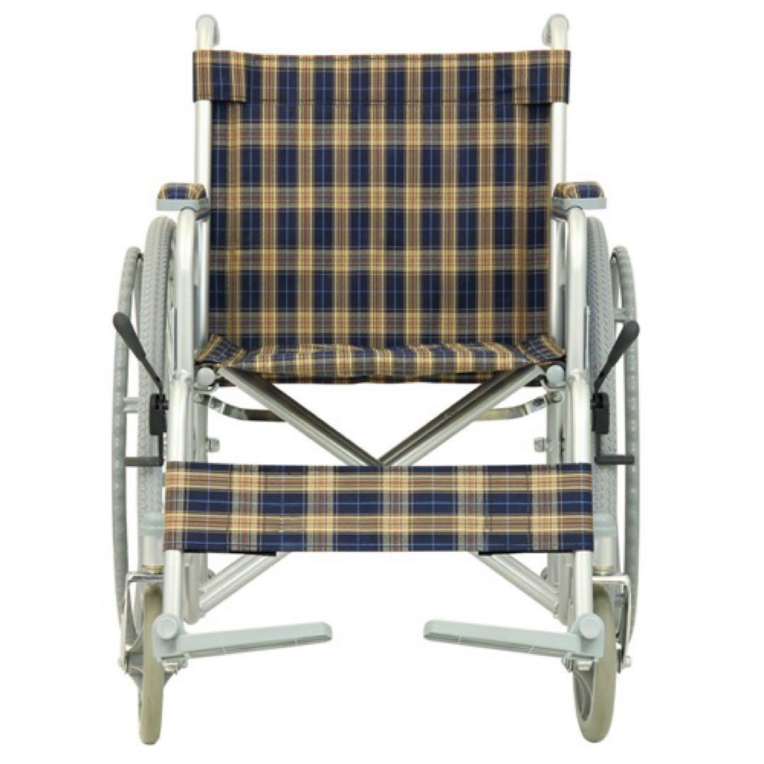 M095 車いす　スチーム製車いす　幅670mm