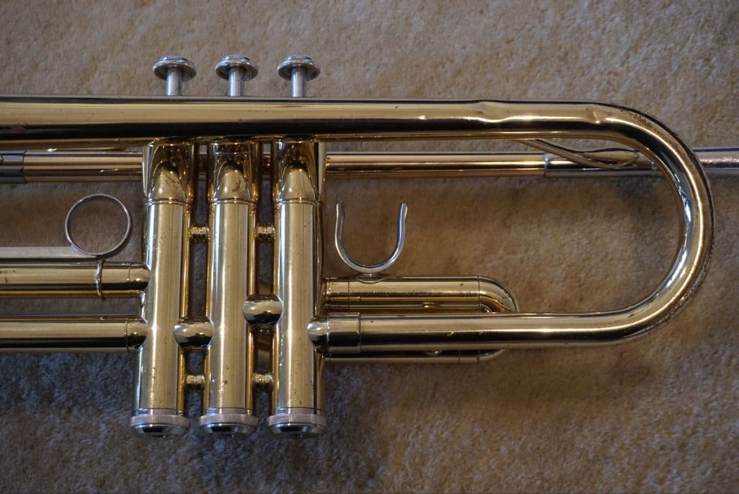 YAMAHAトランペット YTR-2320E 初心者オススメ 【メンテナンス済】