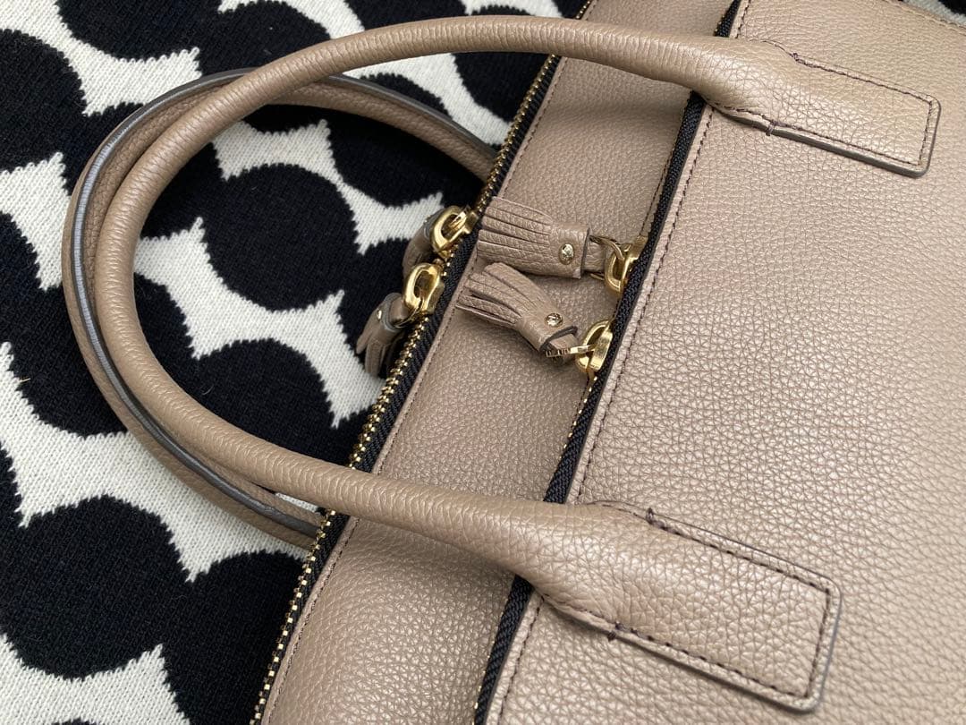 アニヤハインドマーチ maxi zip top handle バッグ　グレージュ