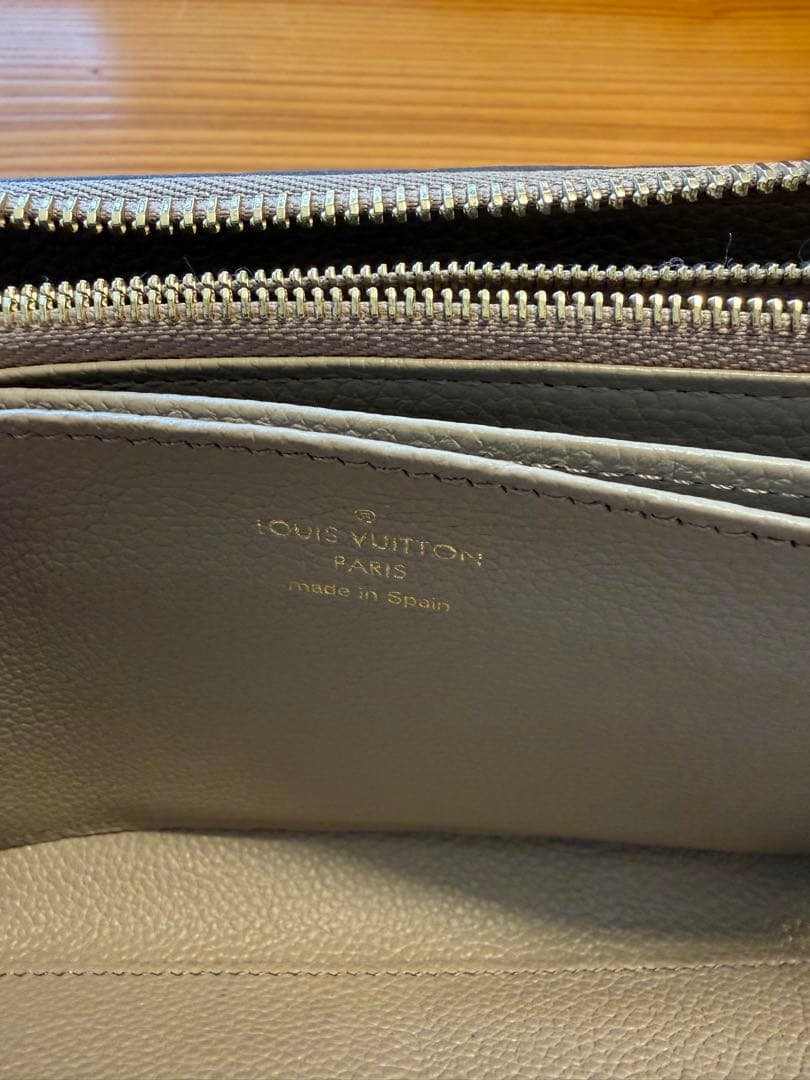 ルイヴィトン ジッピーウォレット モノグラム 長財布『2日間のみお値下げ』