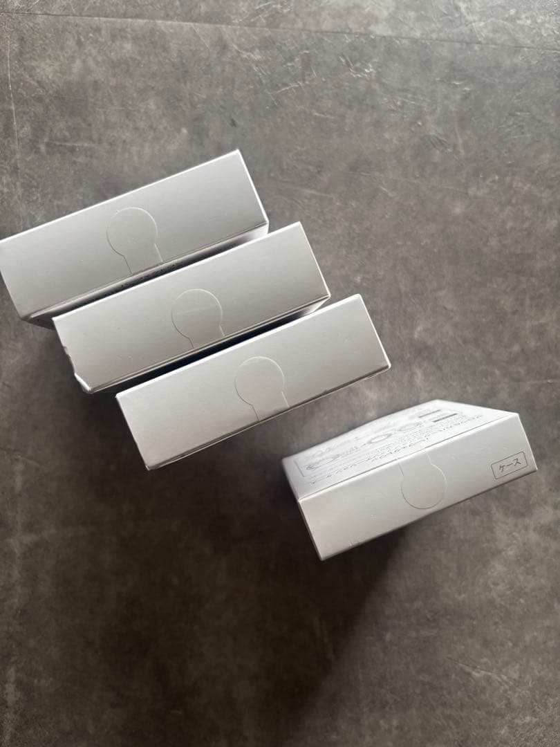 Perfect One クッションはファンデ　オークルレフィル3個+ケース1つ