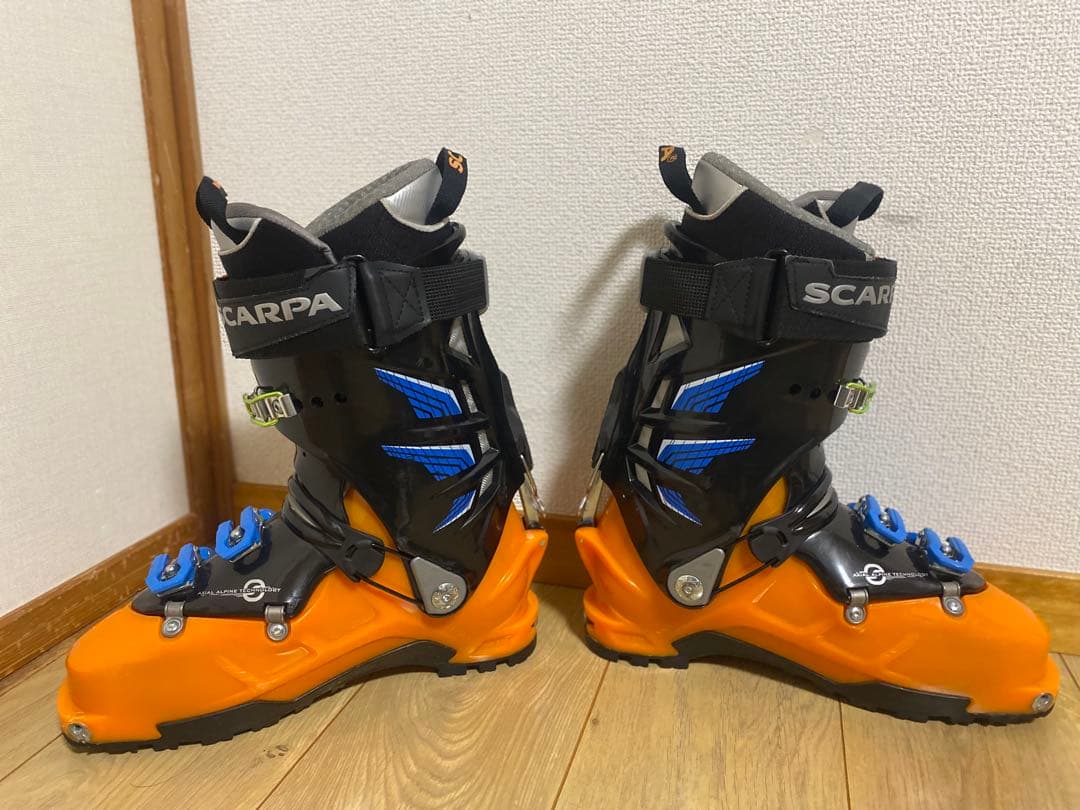 SCARPA MAESTRALE スカルパ マエストラーレ26.5CM