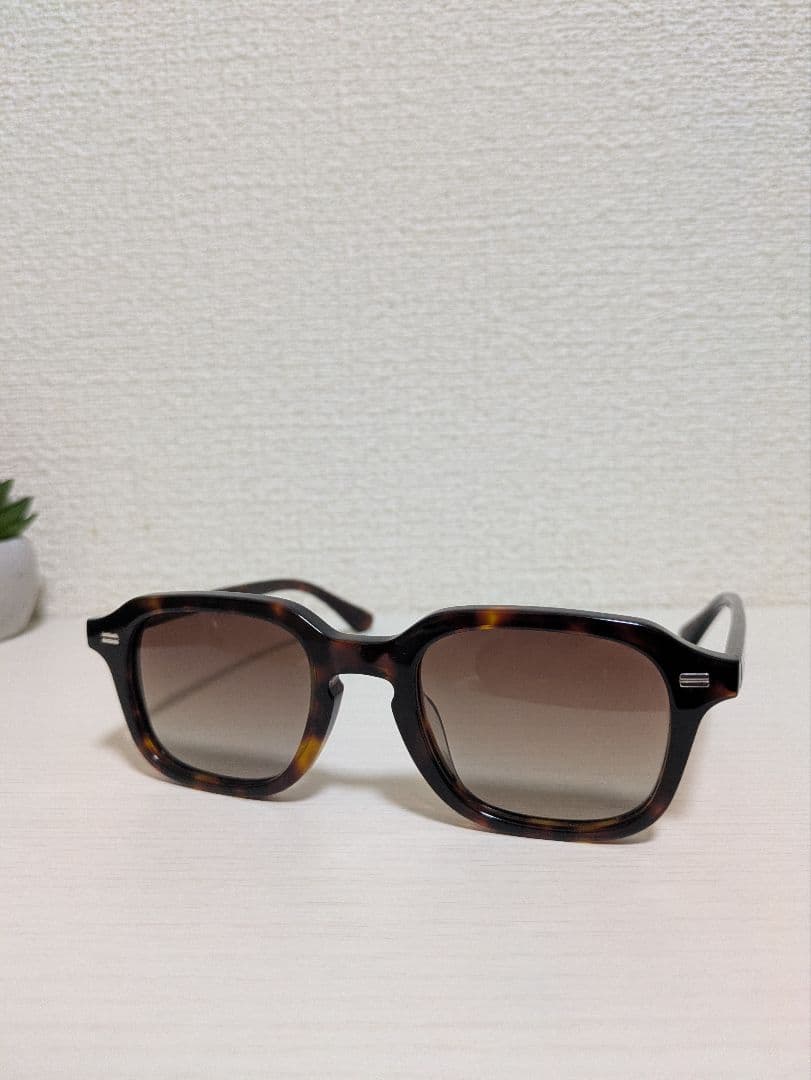 新品未使用 MOSCOT GATKES サングラス ブラウン 鼈甲