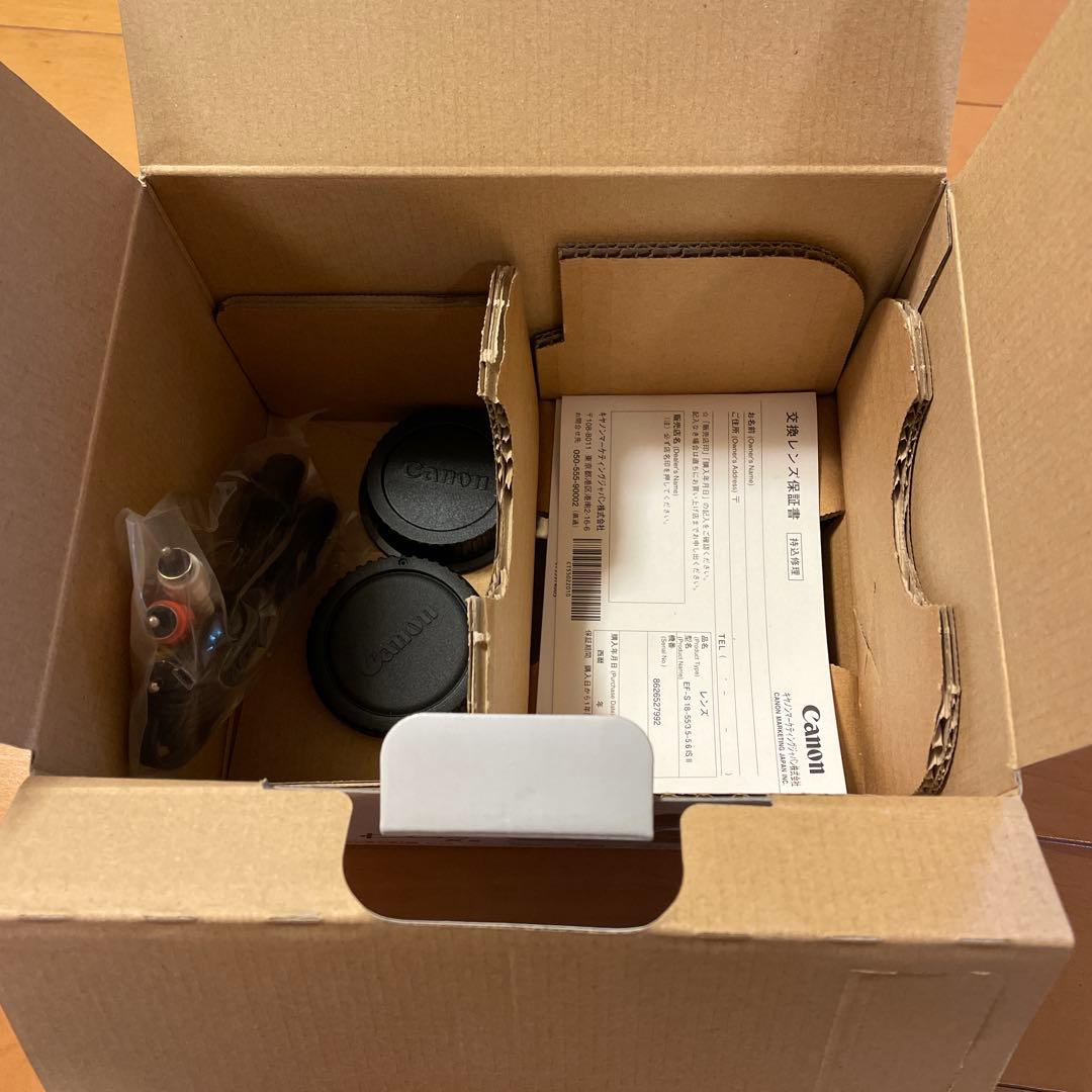 Canon EOS Kiss X5 デジタル一眼レフと追加レンズ