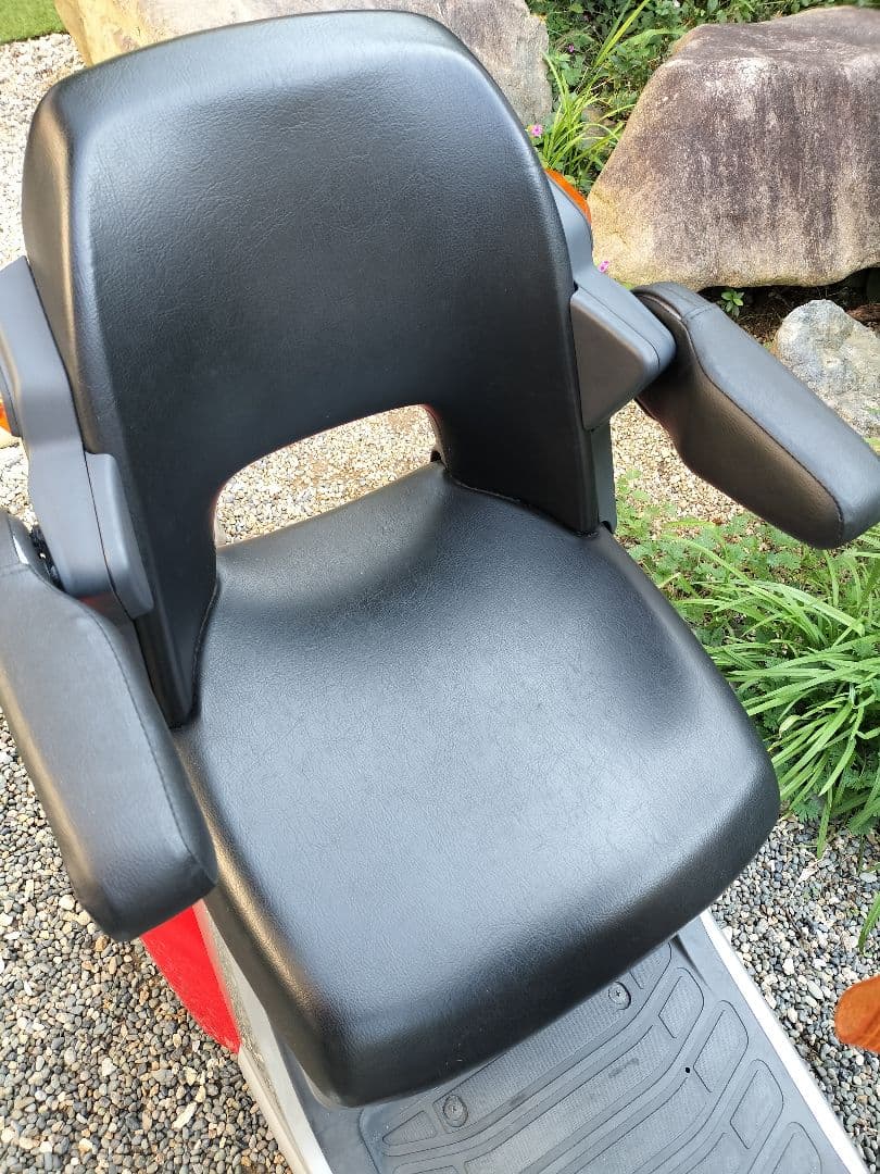 電動シニアカート　HONDA　モンパル