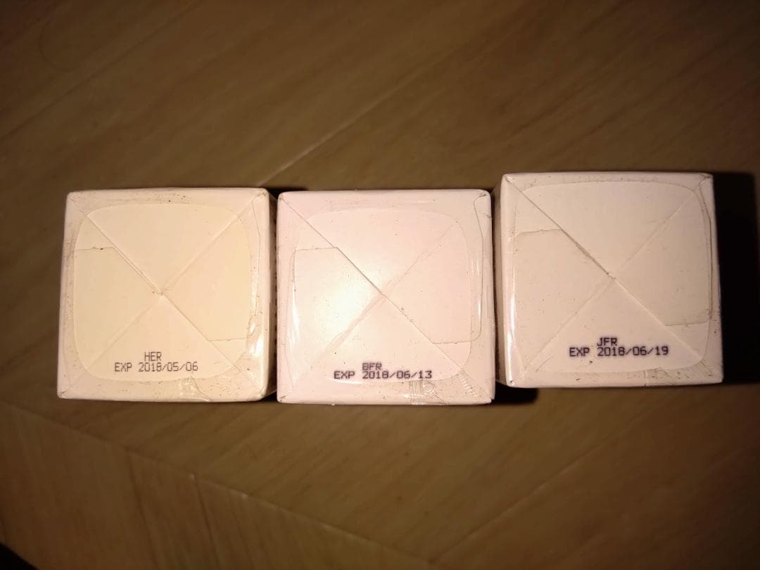 Neriumエッセンシャル 30ml(ディクリーム1本、ナイトクリーム2本)