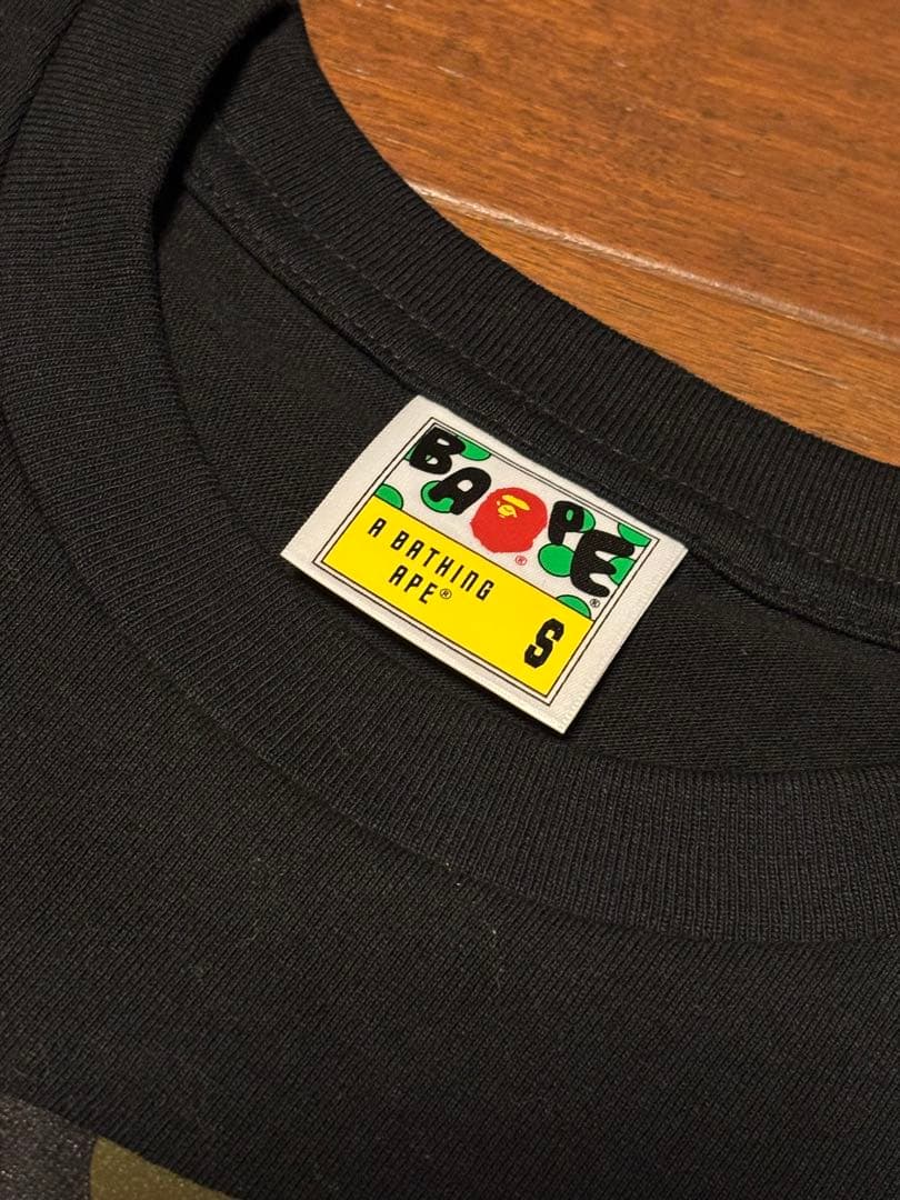 A BATHING APE ×モンスターハンター コラボ限定Tシャツ モンハン