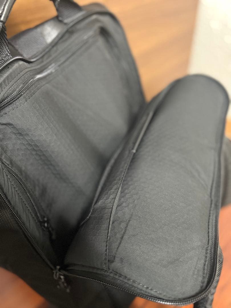 TUMI ロンドンロールトップバックパック