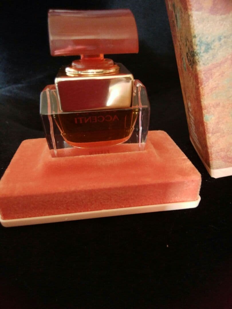 廃盤品　希少レア　新品未使用アチェンティ　パルファム　ACCENTI　パルファン