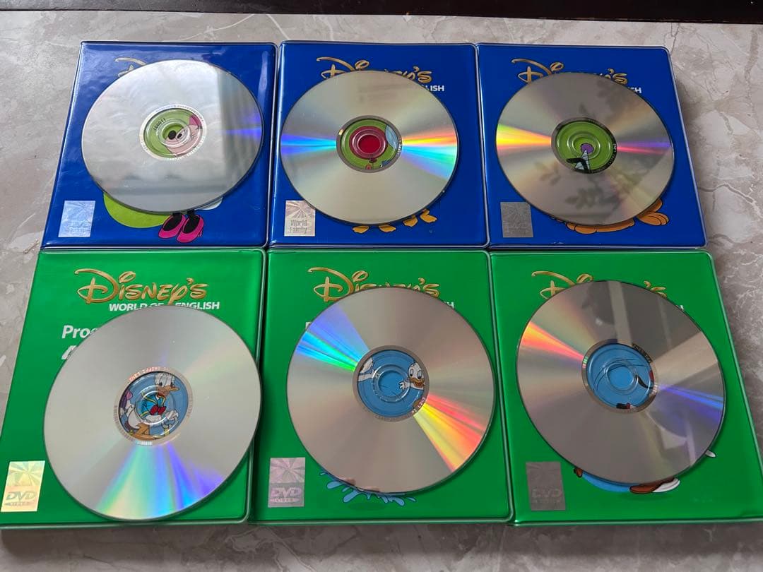ディズニー英語システム　DWE レッスン用DVD12枚　CD34枚