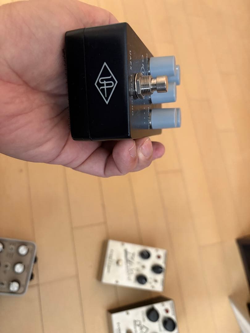 UAFX Tape Echo ギターエフェクター