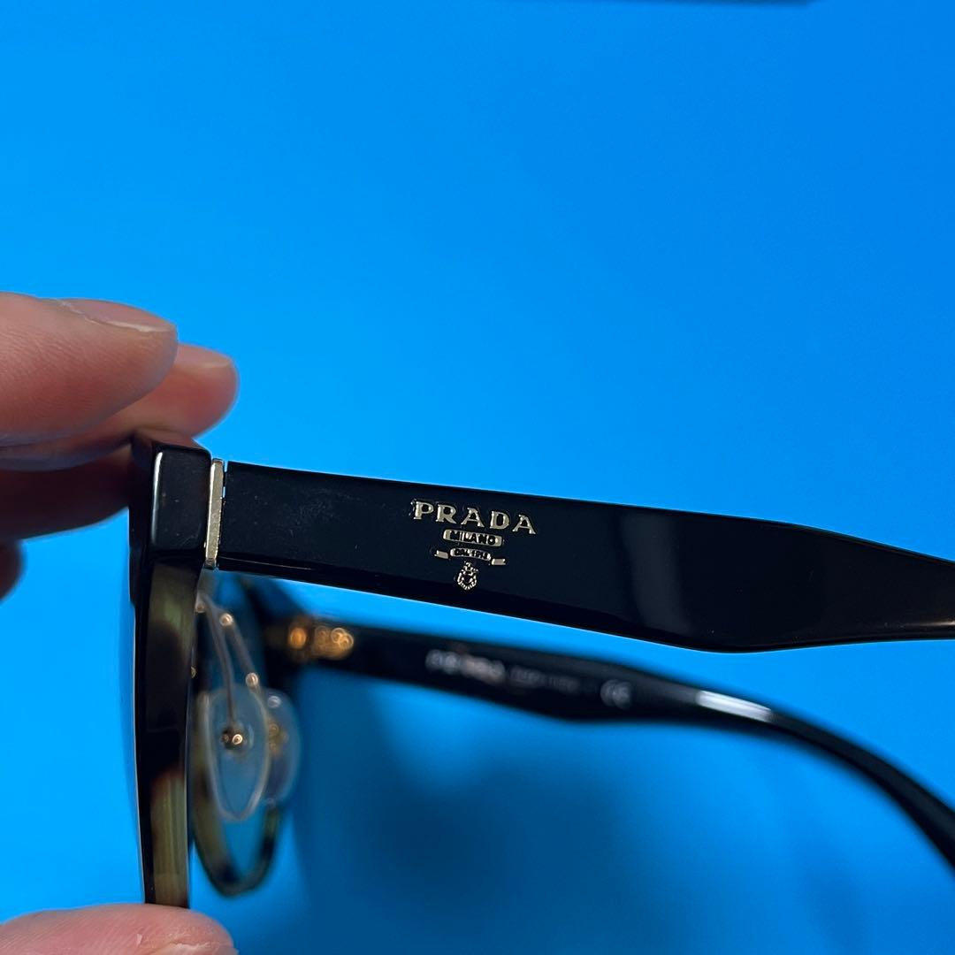 PRADA キャットアイサングラス　良品