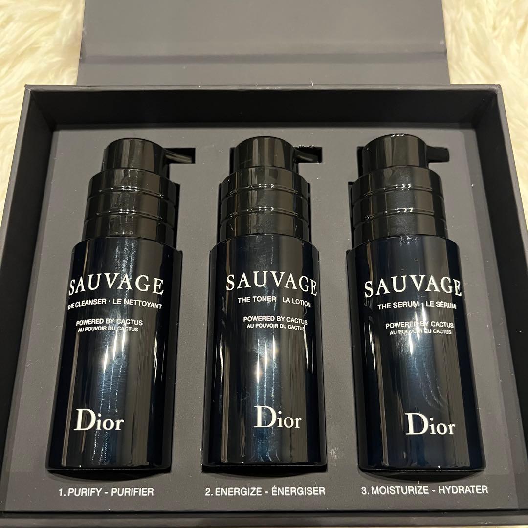 新品同様　Dior SAUVAGE スキンケア 3点セット 洗顔 化粧水 美容液
