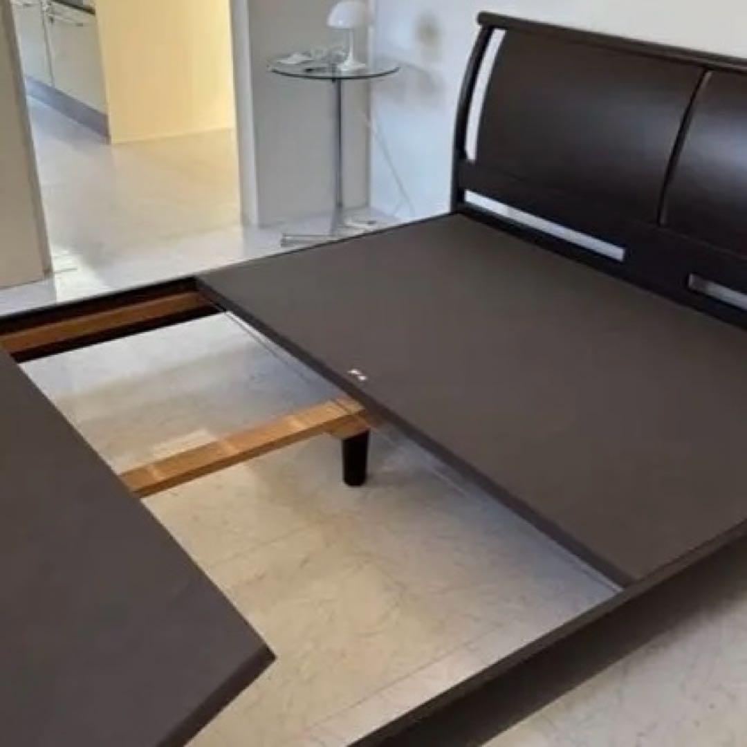 シモンズ　クィーンサイズマットレス＆フレーム