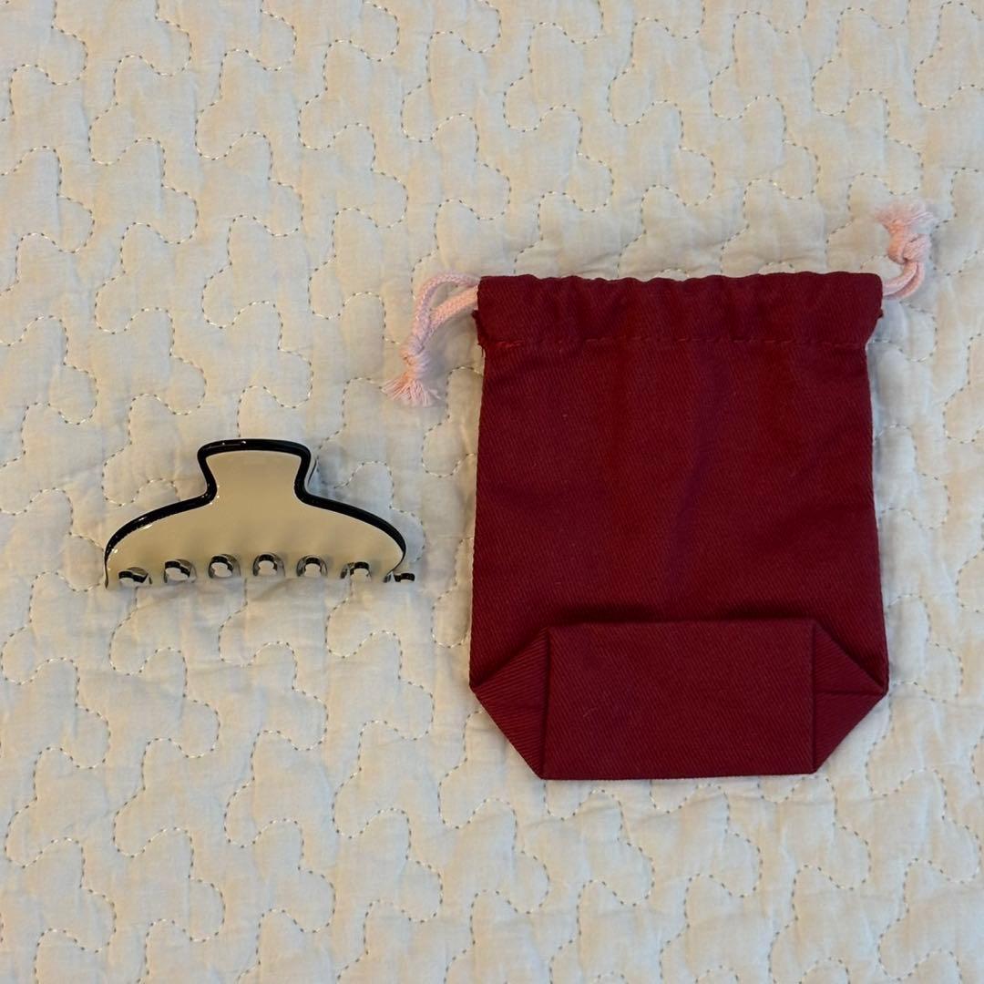 美品ALEXANDRE DE PARIS　ホワイト ブラック ヘアクリップ☆