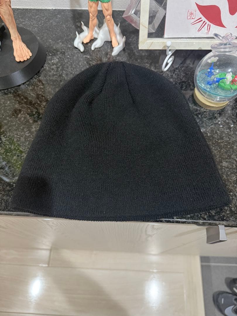 黒 AFBビーニーストーン装飾 ニット帽 Fサイズ