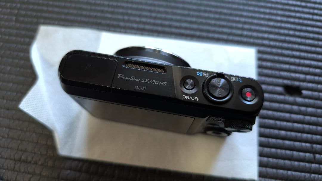 【新古品】キヤノン PowerShot SX720 HS ブラック