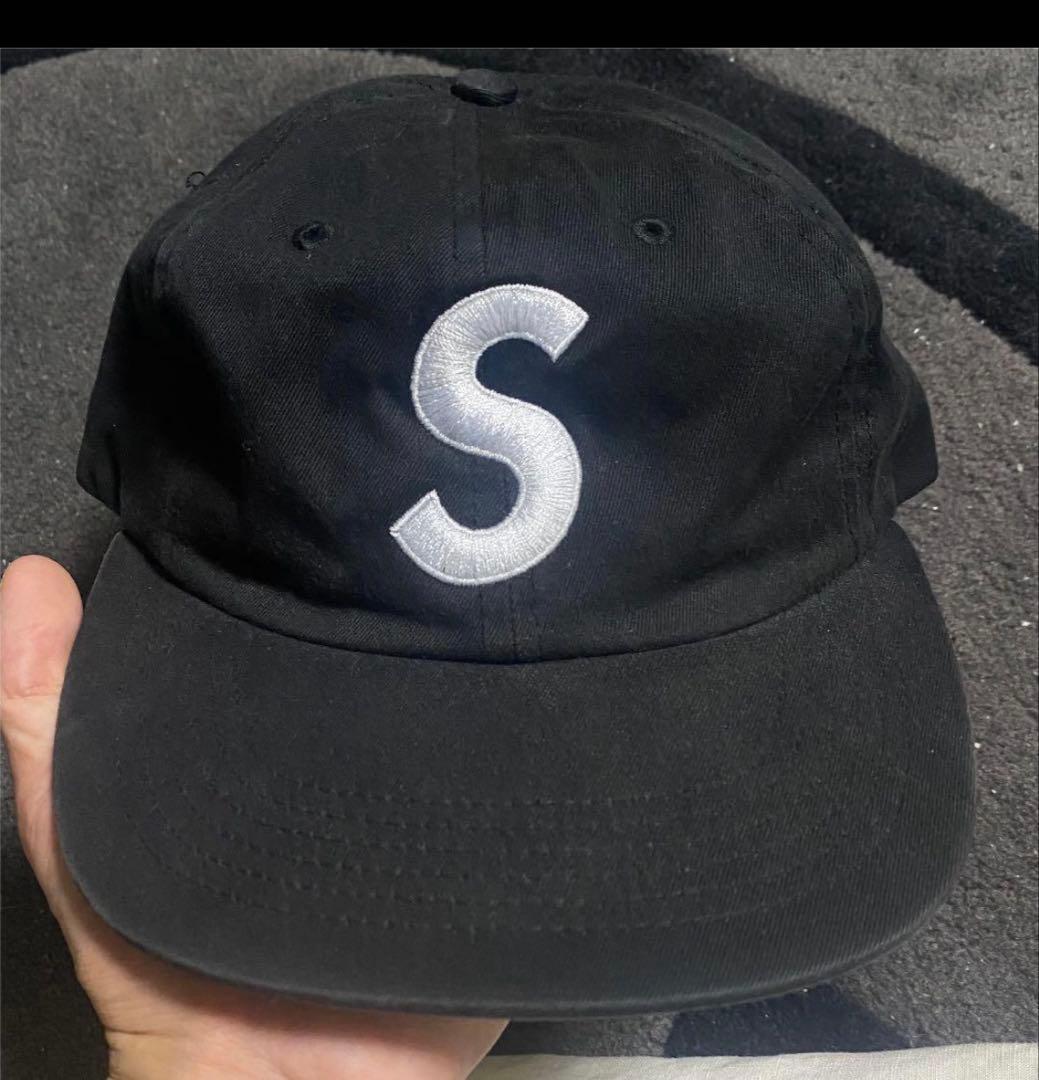 Supreme Sロゴ キャップ