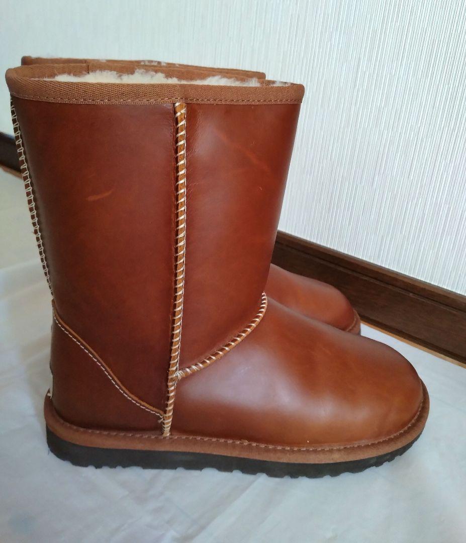 【美品】UGG クラシックショート レザーブーツ24cm