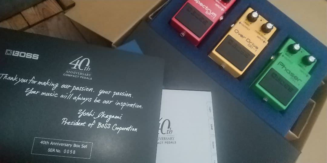 ギター BOSS 40th Anniversary Box Set