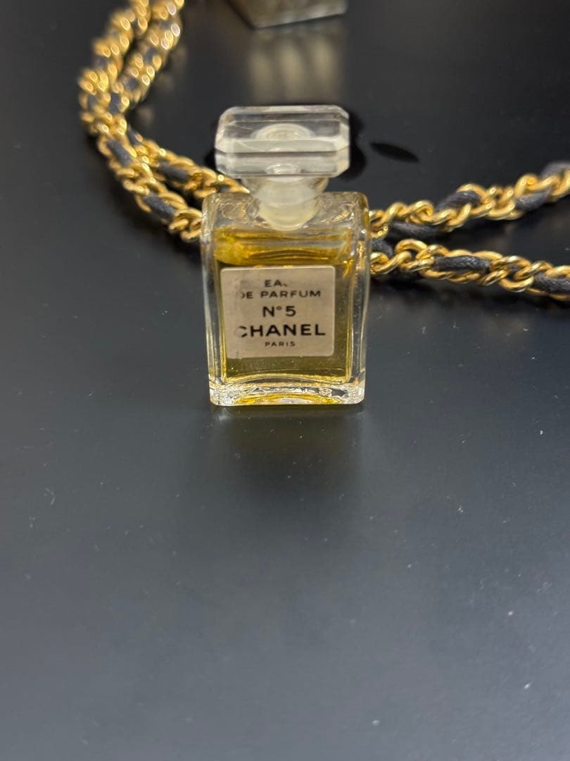 CHANEL 香水ボトルネックレス ゴールド No.5 ヴィンテージ