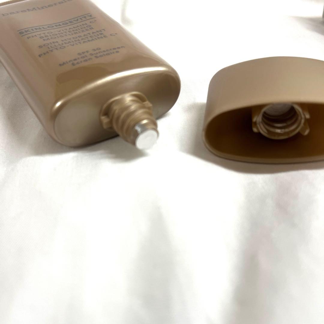 bareMineralsスキンロンジェヴィティフイットC UVモイスチャライザー