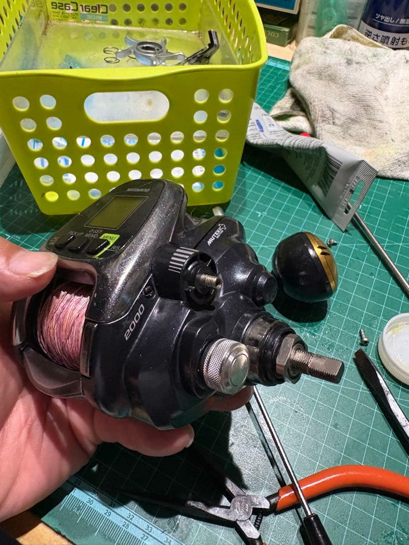 SHIMANO フォースマスター2000 電動リール