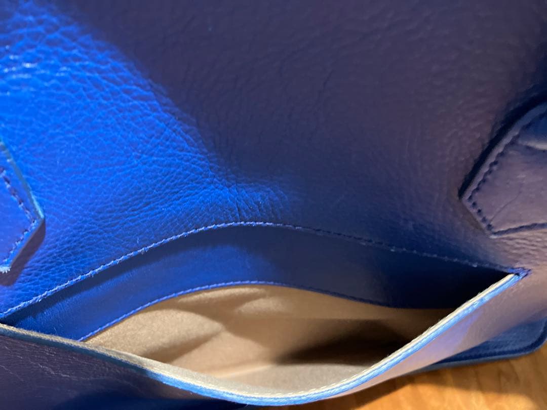 イルビゾンテ（IL BISONTE）本革ショルダーブリーフケース